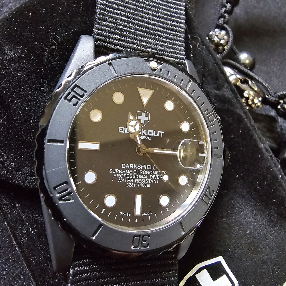 Black-Out Concept Geneve DarkShield Watch